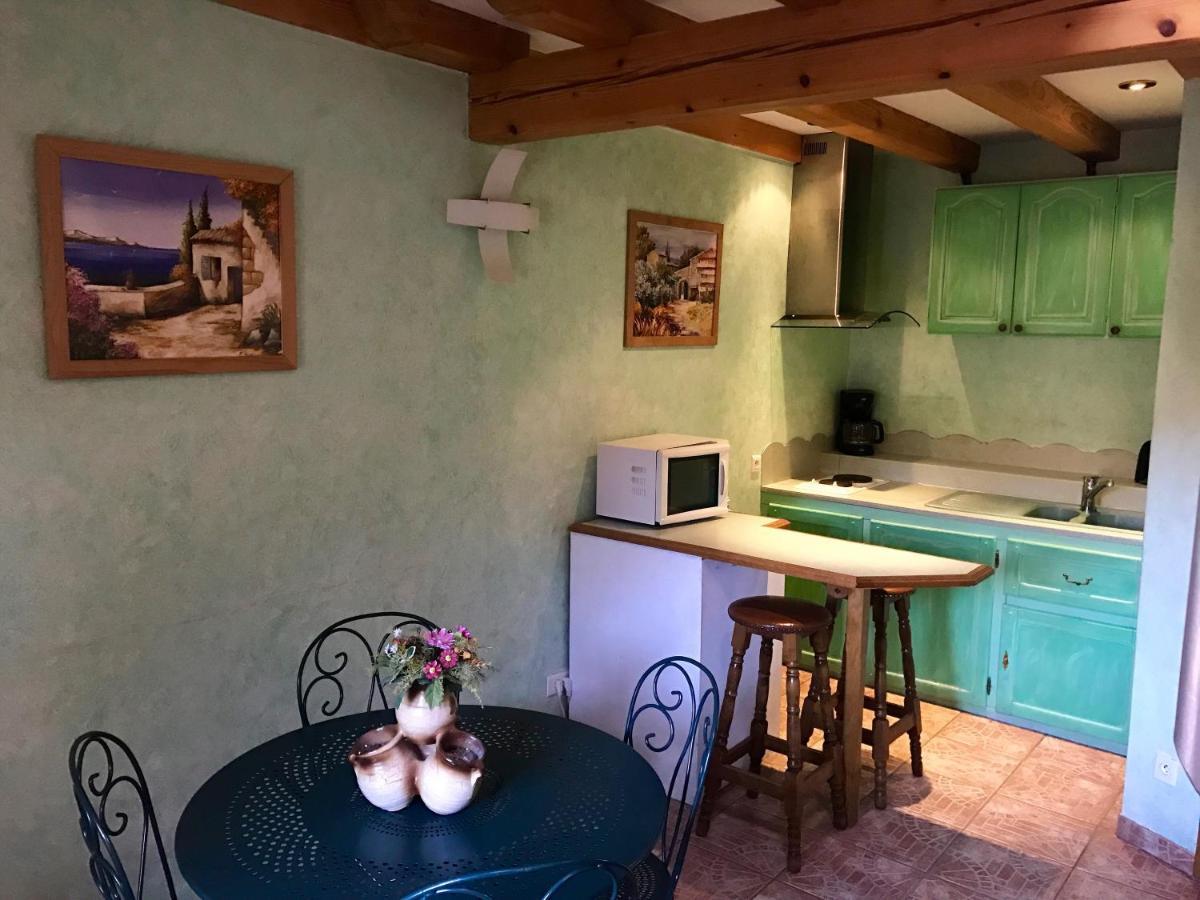 L'Estaminet De La Vallee - Le Provencal Russ Екстериор снимка